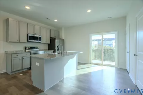 2128 Blossom Trail Ave #H-4, Henrico, VA 23223