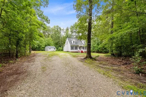 5689 Hickory St, Powhatan, VA 23139