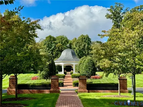 Exterior - 12 E Square Ln, Richmond, VA 23238 photo 9 of 9