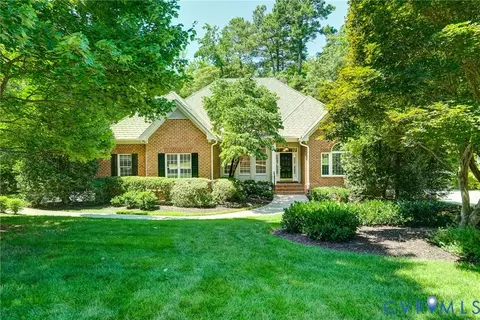 Exterior - 12 E Square Ln, Richmond, VA 23238 photo 7 of 9