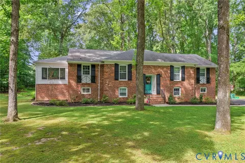 13531 Starcross Rd, Midlothian, VA 23113