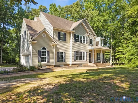Exterior - 1460 Olde Second Dr, Powhatan, VA 23139 photo 11 of 17