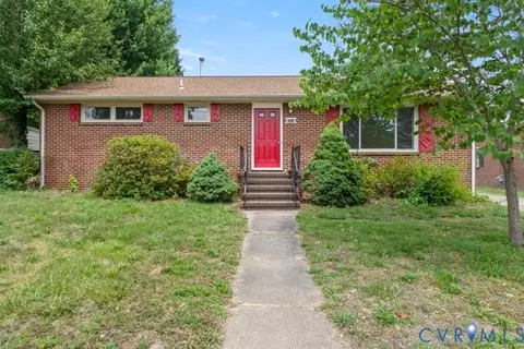 102 Verbov Ave, Colonial Heights, VA 23834