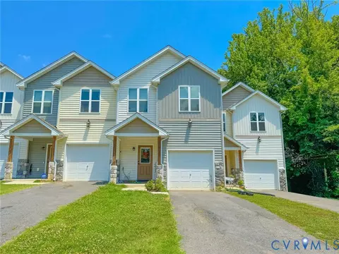 110 Bird Rd, Blackstone, VA 23824