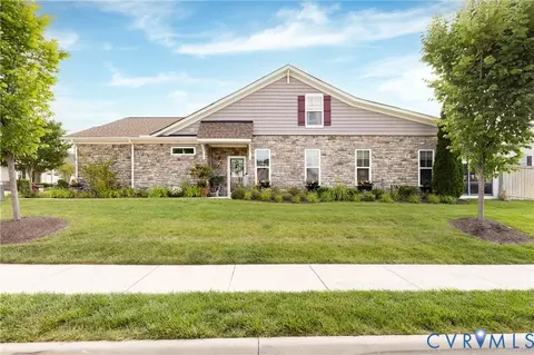 6800 Dales Pony Dr, Moseley, VA 23120
