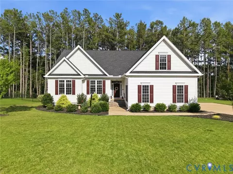 11571 Kings Pond Dr, Providence Forge, VA 23140