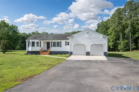 11323 Uhrich Ln, North Prince George, VA 23860