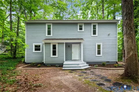 2903 Fox Chase Dr, Midlothian, VA 23112