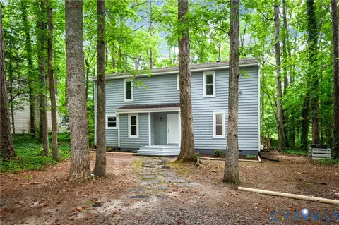 2903 Fox Chase Dr, Midlothian, VA 23112
