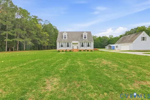 494 Spratley Mill Rd, Dendron, VA 23839