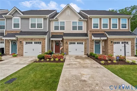 10844 Genito Square Dr, Midlothian, VA 23112