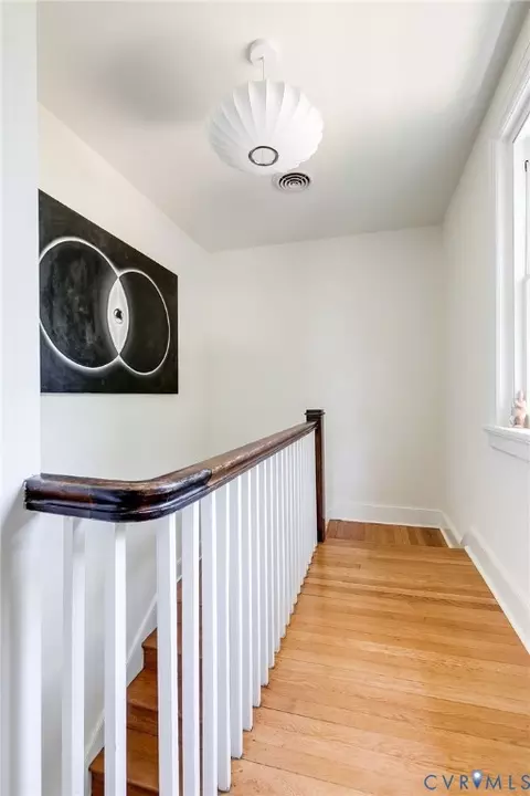 Entry Way - 1025 Taylor Ave, Richmond, VA 23225 photo 3 of 4