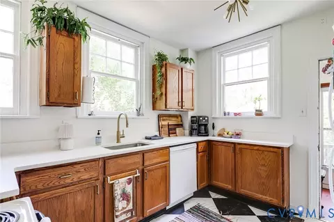 Kitchen - 1025 Taylor Ave, Richmond, VA 23225 photo 1 of 3