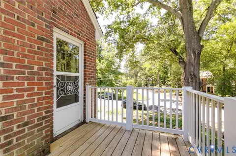 Exterior - 1025 Taylor Ave, Richmond, VA 23225 photo 4 of 9