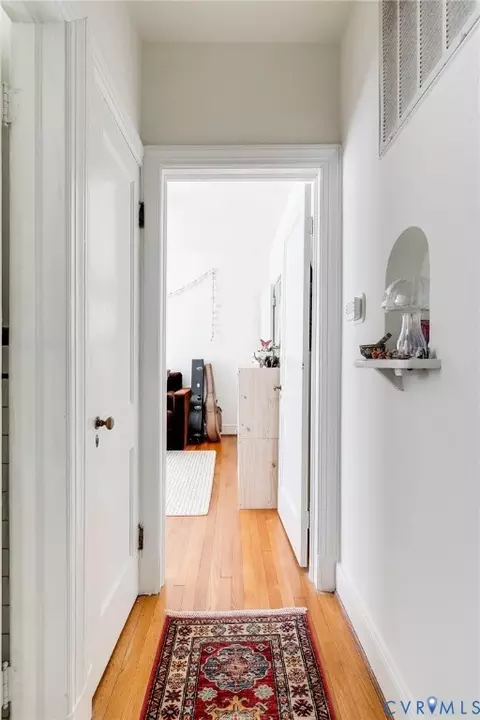 Entry Way - 1025 Taylor Ave, Richmond, VA 23225 photo 4 of 4
