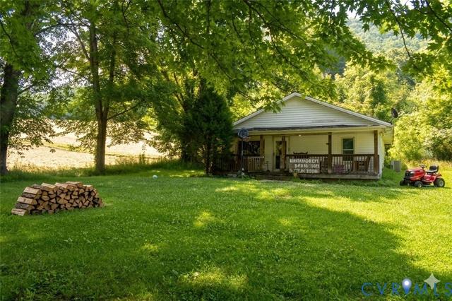 2374 Hilton Rd, Gate City, VA 24251