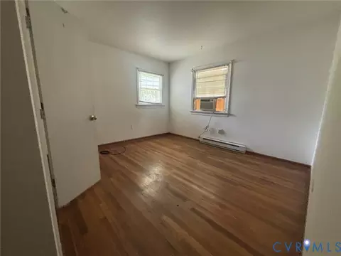 Bedroom - 1464 Robindale Rd, North Chesterfield, VA 23235 photo 2 of 2