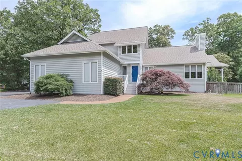 641 Blakeston Dr, North Chesterfield, VA 23236