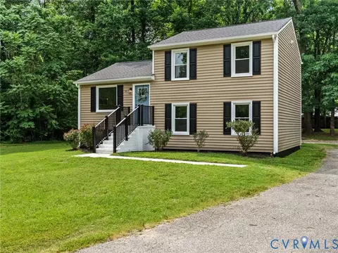 3911 Pruett Dr, Hopewell, VA 23860