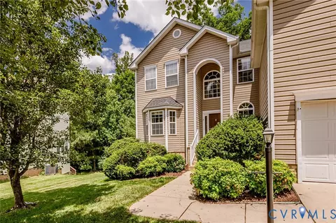2307 Cascade Meadows Dr, Midlothian, VA 23112 photo 2