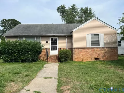 513 Pinehurst Ave, Colonial Heights, VA 23834