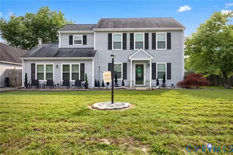 6617 Quail Hollow Dr, Hayes, VA 23072