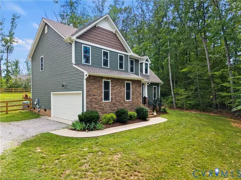 Exterior - 2953 Preston Park Ct, Sandy Hook, VA 23153 photo 2 of 16