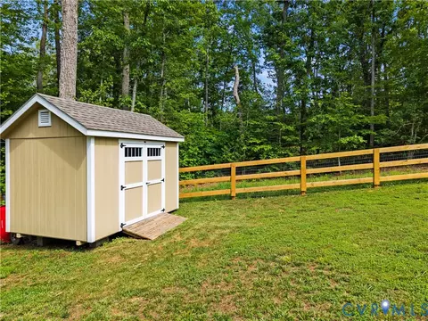 Exterior - 2953 Preston Park Ct, Sandy Hook, VA 23153 photo 8 of 16
