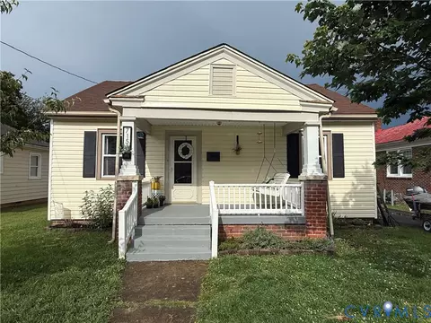 715 Hamilton Ave, Colonial Heights, VA 23834