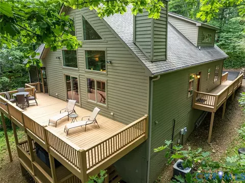 75 N Forest Dr, Wintergreen Resort, VA 22967