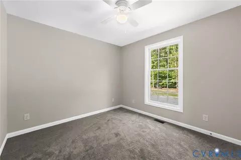 Bedroom - 115 Windsor Pl, Buckingham, VA 23921 photo 3 of 6