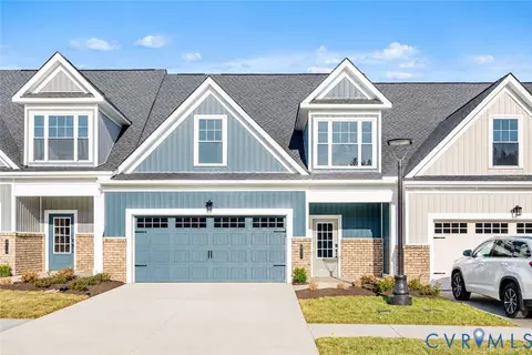 16432 Creekstone Point Ave, Moseley, VA 23120