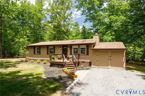 38 Lakewood Cir, Mineral, VA 23117