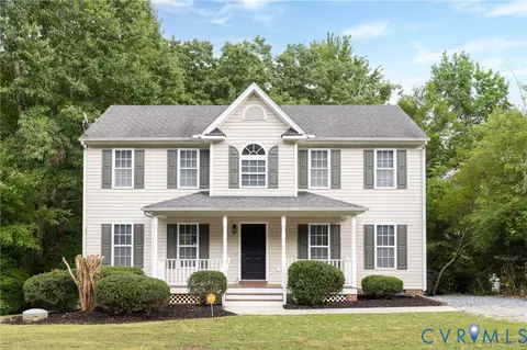3012 Rolling Hill Dr, Hopewell, VA 23860