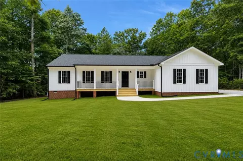 358 Poplar Springs Dr, Tappahannock, VA 22560