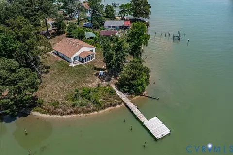 96 Potomac Shore Dr, Heathsville, VA 22473