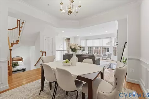 Dining - 6806 Thompson Crest Ct, Mclean, VA 22101 photo 2 of 3