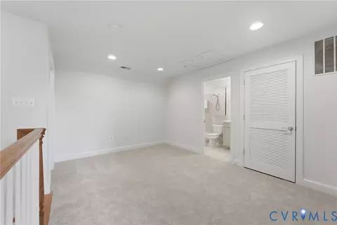Other - 6806 Thompson Crest Ct, Mclean, VA 22101 photo 4 of 11