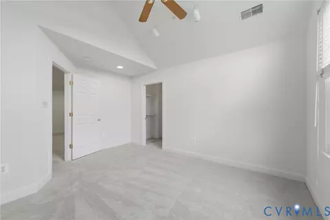 Bedroom - 6806 Thompson Crest Ct, Mclean, VA 22101 photo 7 of 7