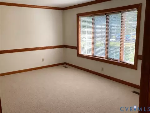 5 Jamesview Cir, Smithfield, VA 23430 photo 10
