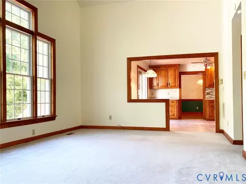 5 Jamesview Cir, Smithfield, VA 23430 photo 4