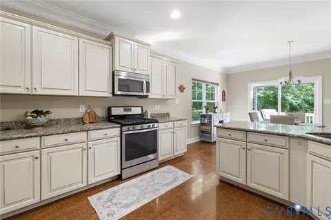 Kitchen - 16707 White Daisy Loop, Moseley, VA 23120 photo 1 of 3