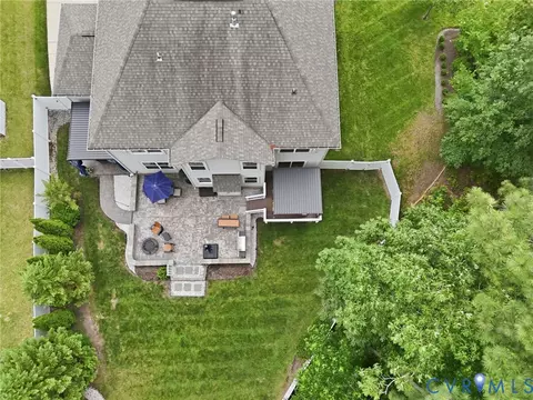 View/Area - 16707 White Daisy Loop, Moseley, VA 23120 photo 2 of 4