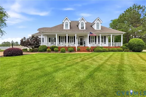 814 Dogwood Dell Ln, Midlothian, VA 23113