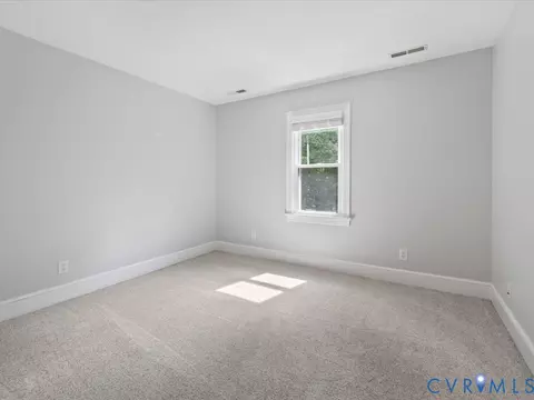 Bedroom - 12801 Craystone Cir, Midlothian, VA 23113 photo 3 of 9