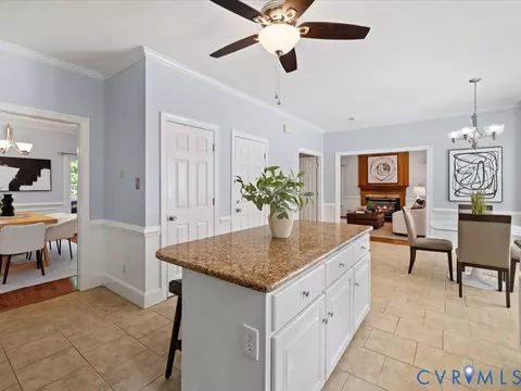 Kitchen - 12801 Craystone Cir, Midlothian, VA 23113 photo 2 of 6