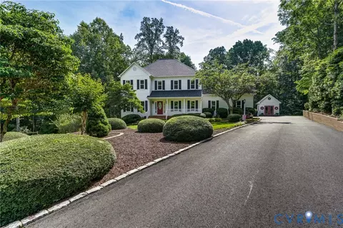 Exterior - 12801 Craystone Cir, Midlothian, VA 23113 photo 4 of 12