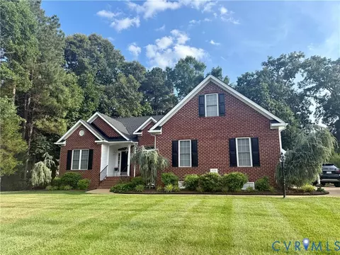 8733 Hughesland Rd, Mechanicsville, VA 23116