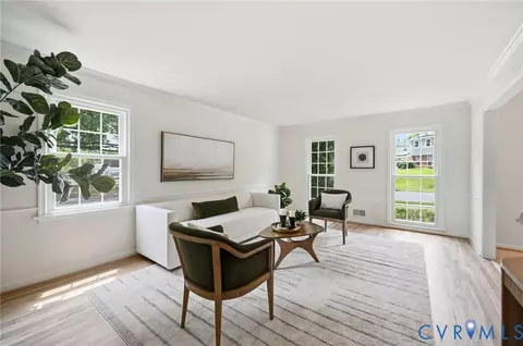 Living - 6210 Nethercombe Ct, Mclean, VA 22101 photo 3 of 7