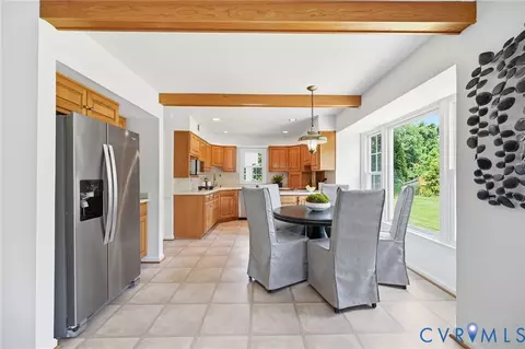 Dining - 6210 Nethercombe Ct, Mclean, VA 22101 photo 4 of 5